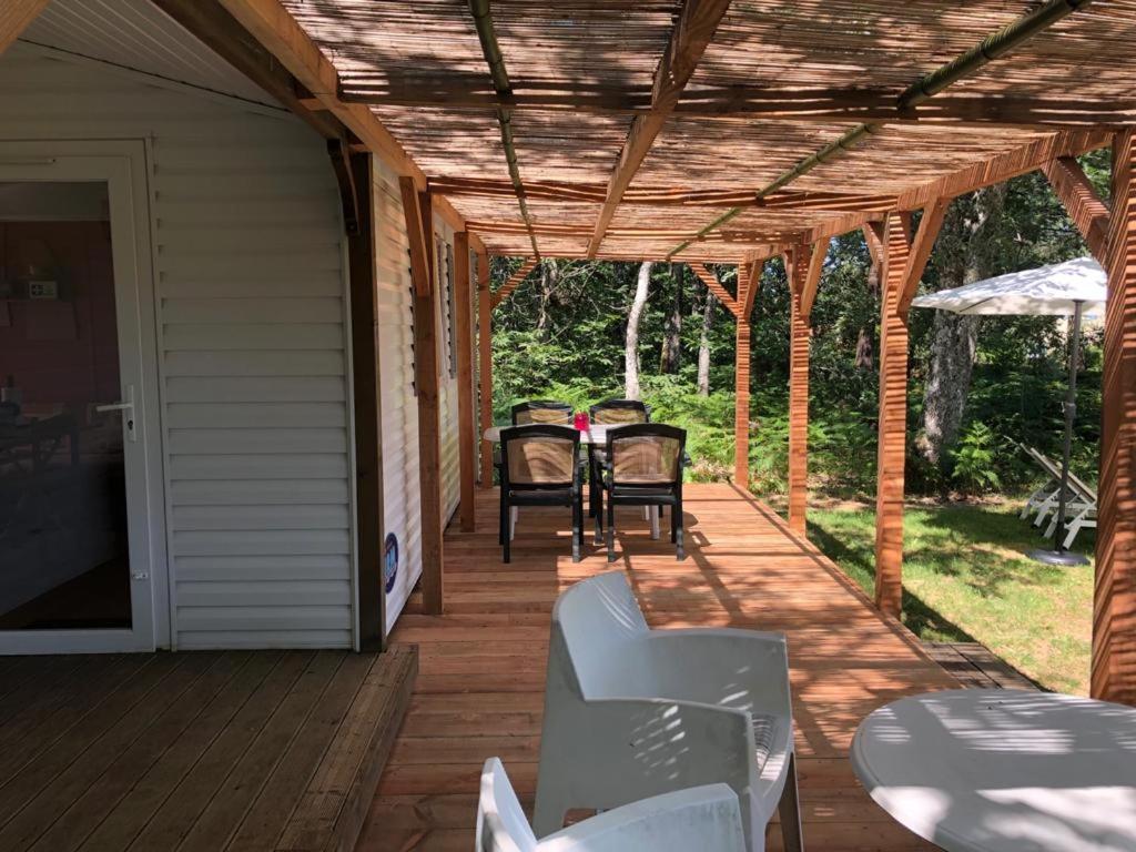Villa Les Cabanes de Rouffignac Extérieur photo